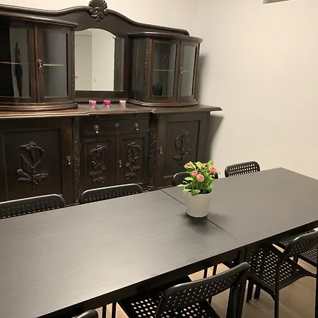 Vandrarhem Private In Popular Neighborhood