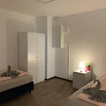 Private In Popular Neighborhood * Köln