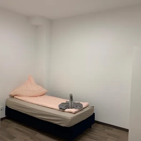 Vandrerhjem Private In Popular Neighborhood Köln