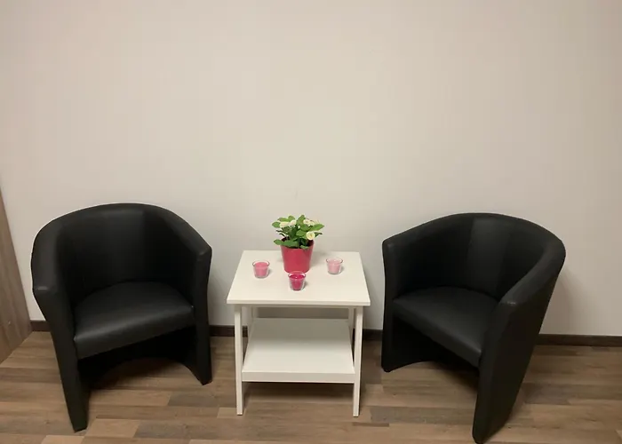 Private In Popular Neighborhood * كولونيا