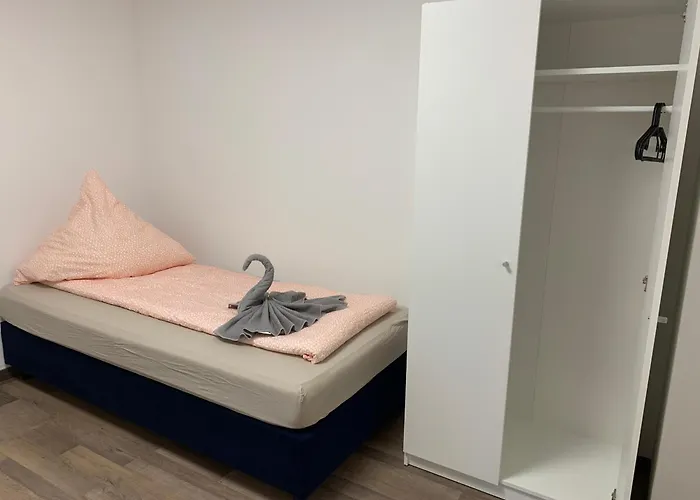 Private In Popular Neighborhood Cologne