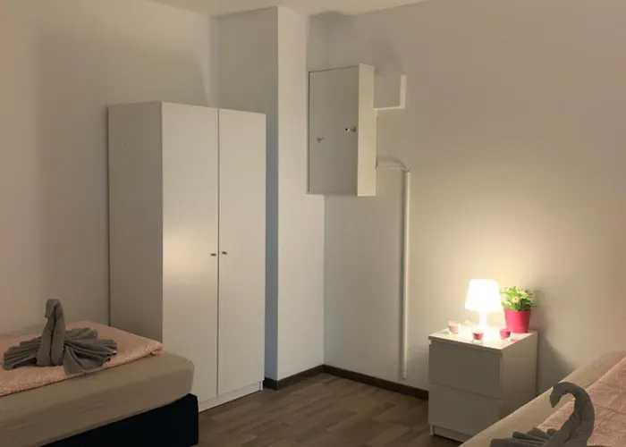 Private In Popular Neighborhood * Keulen