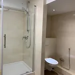 Vandrarhem Private In Popular Neighborhood *